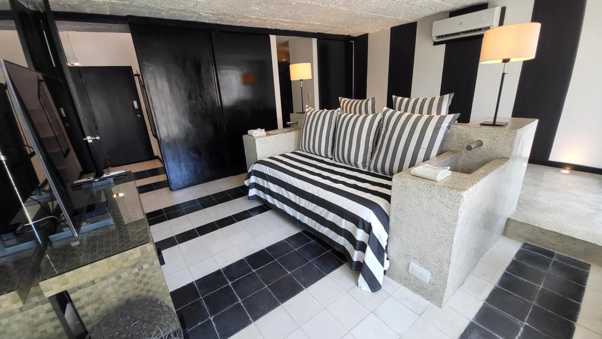 شقة Apartamento Duplex Vista Al Mar Y Murallas Nuevo En La Ciudad Amurallada Cartagena المظهر الخارجي الصورة